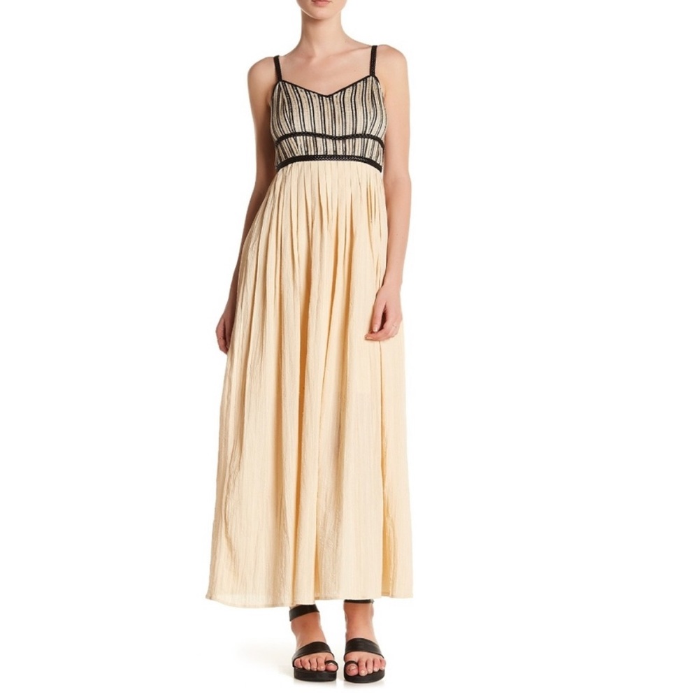 Moon River for Anthropologie White Embroidered Maxi Dress